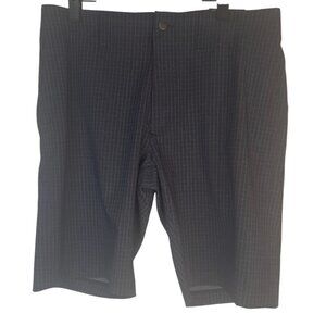 2/$30 NWT Callaway W32 Mens Stretch Waistband Shorts Pinstripe